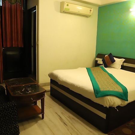 Airport Hotel Aerocity Inn New Delhi Exterior photo